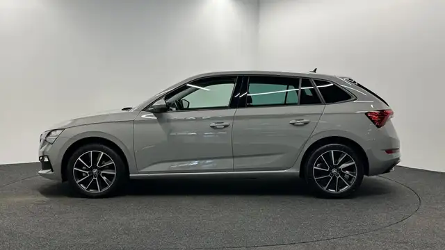 Skoda Scala view 8