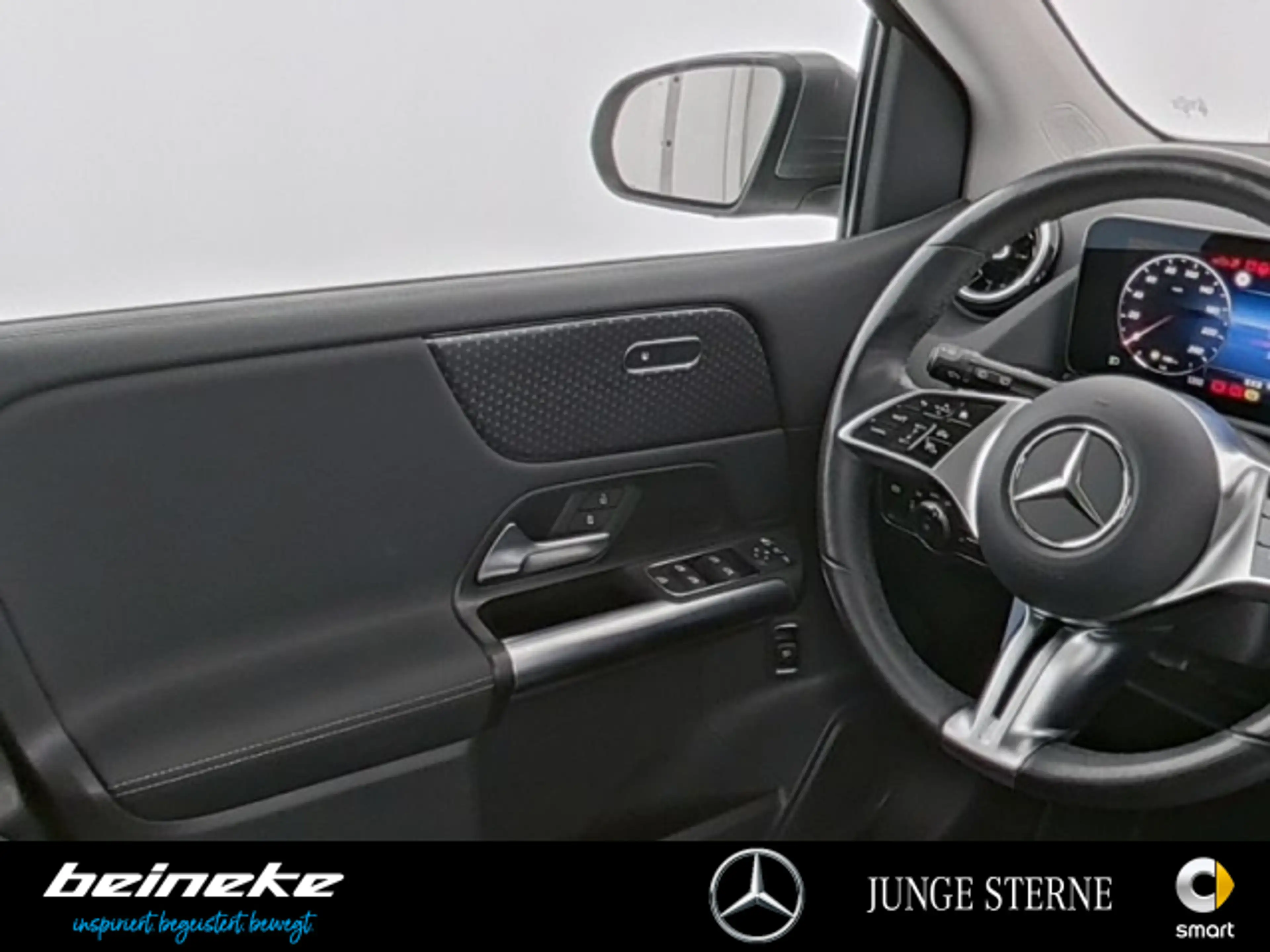 Mercedes-Benz B 180 B 180 Progressive Adv AHK LED RFK SHZ WinterP Navi — photo 9