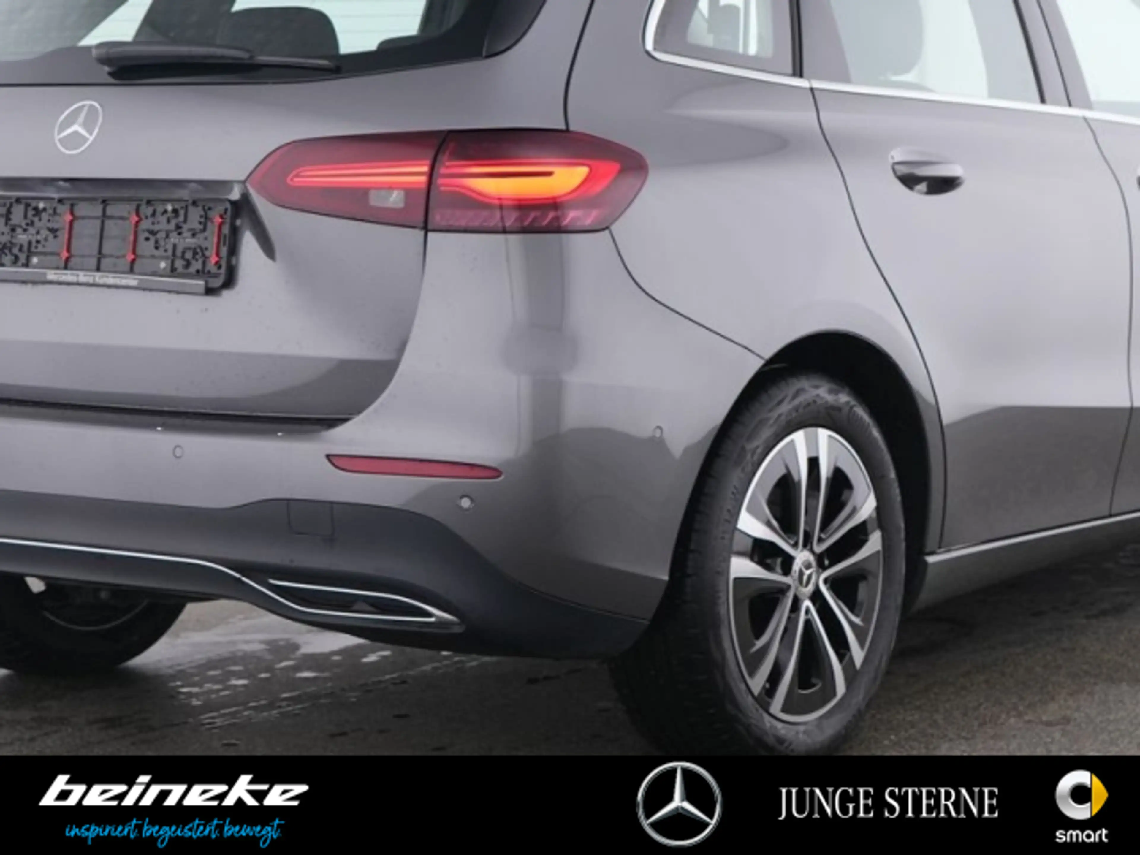 Mercedes-Benz B 180 B 180 Progressive Adv AHK LED RFK SHZ WinterP Navi — photo 4