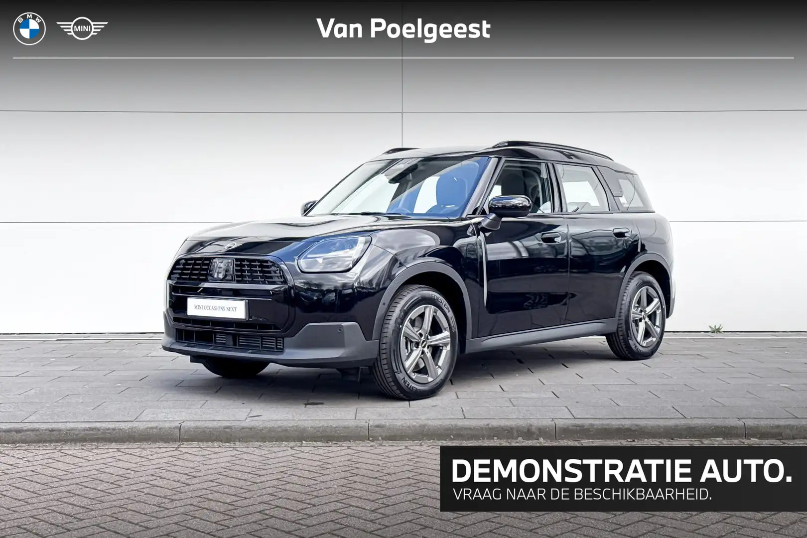 MINI Countryman C Essential Trim | Pakket XS | Noir - 1