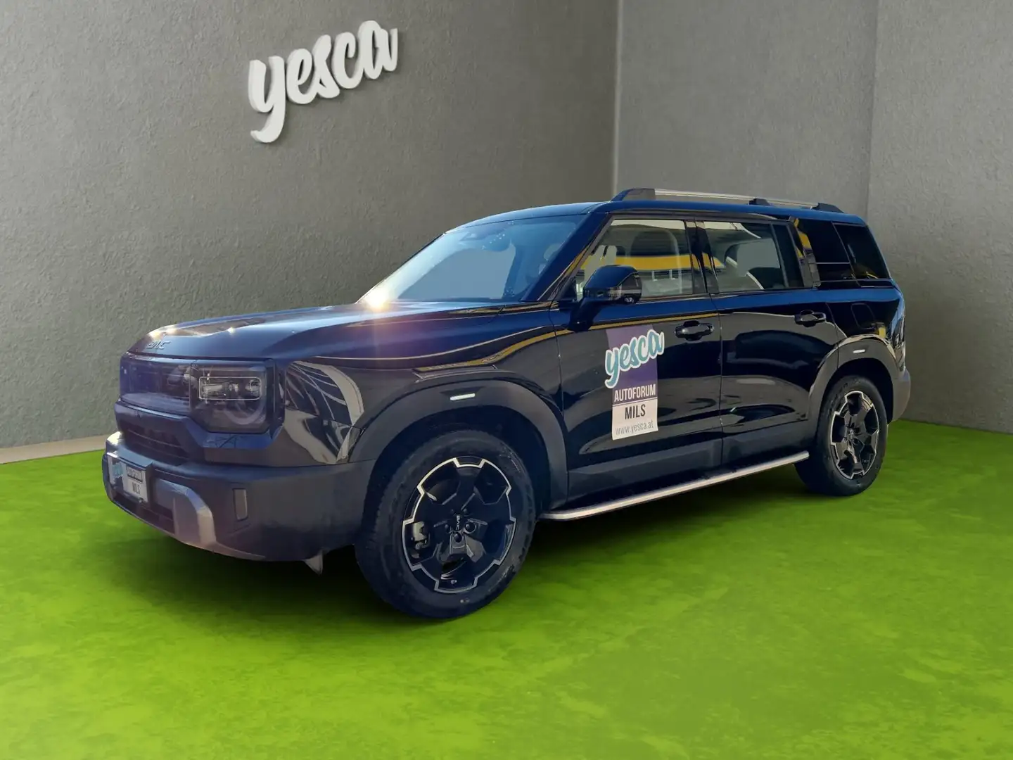 BAIC BJ30 HEV 1.5-T 4WD Mild-Hybrid Schwarz - 1