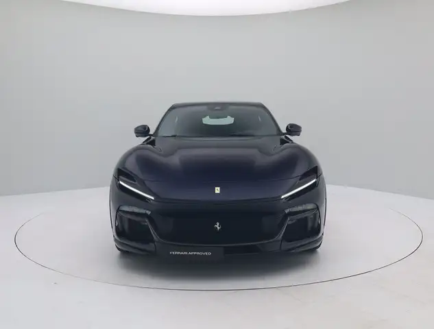Ferrari Purosangue view 2