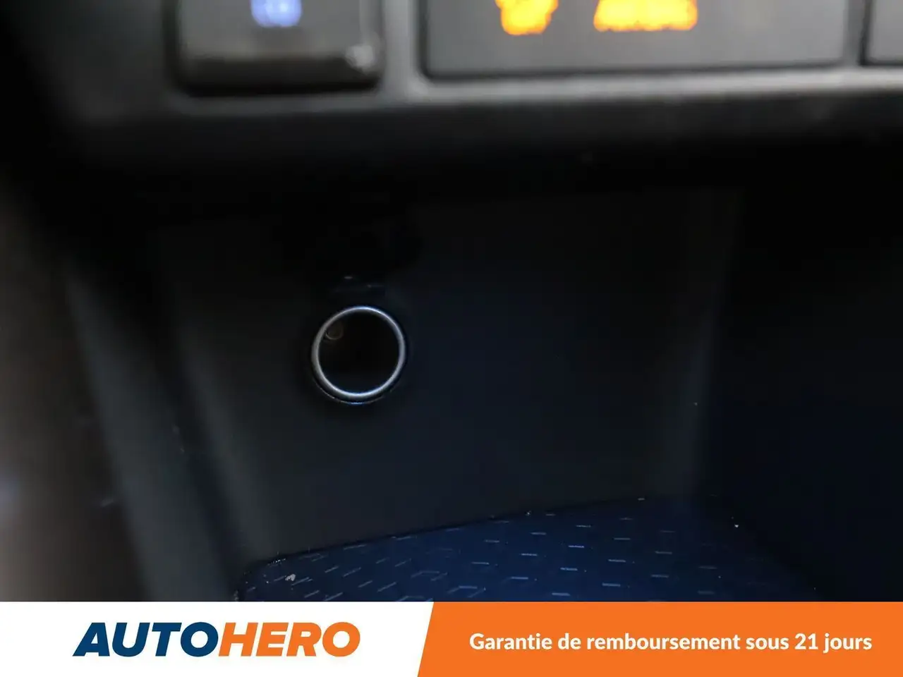 Toyota Yaris Yaris — photo 31