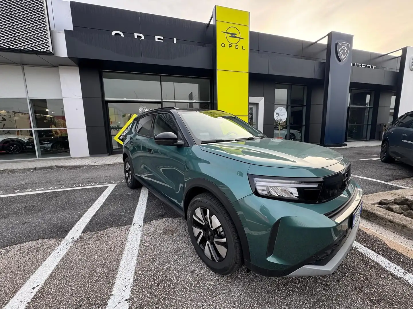 Opel Frontera GS Hybrid 136cv EDCT Grün - 2