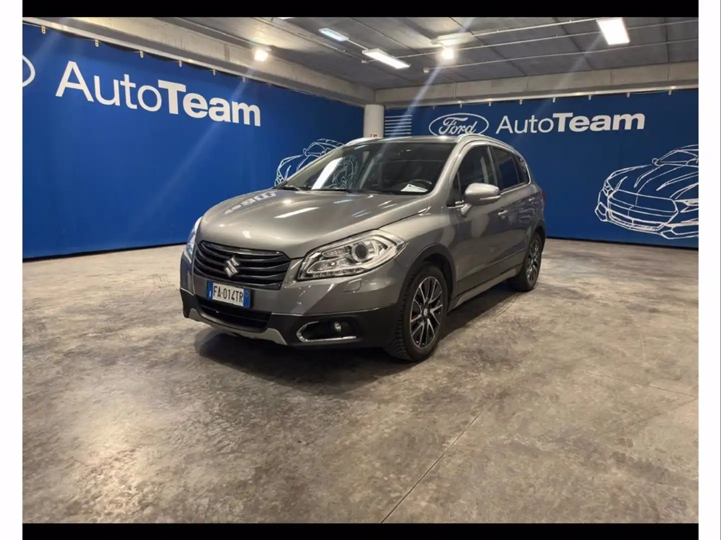 Suzuki S-Cross 1.6 vvt top 4wd allgrip cvt Gris - 1
