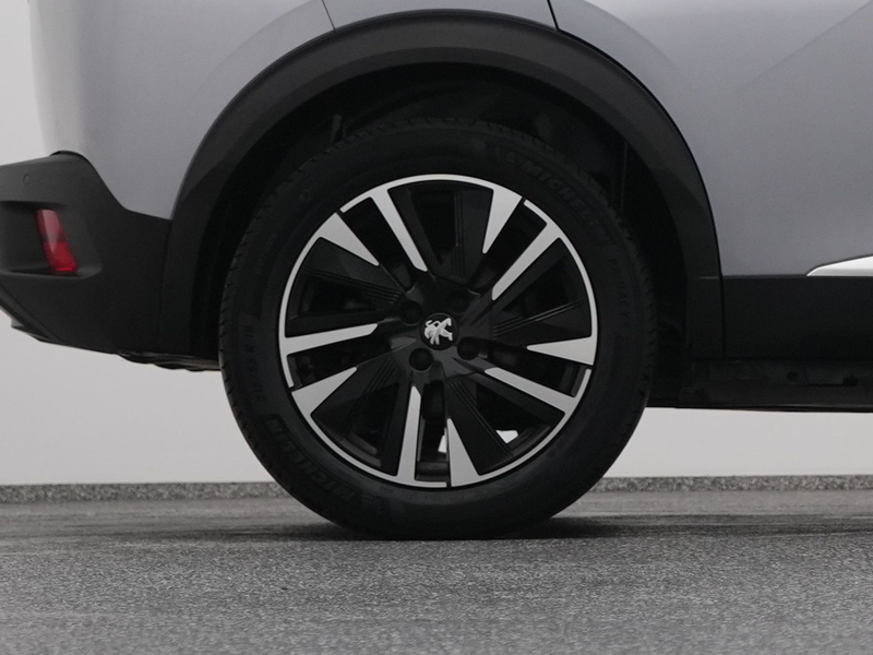Peugeot e-2008 EV Allure 50 kWh | CAMERA | CARPLAY | STOELVERWARM — photo 42