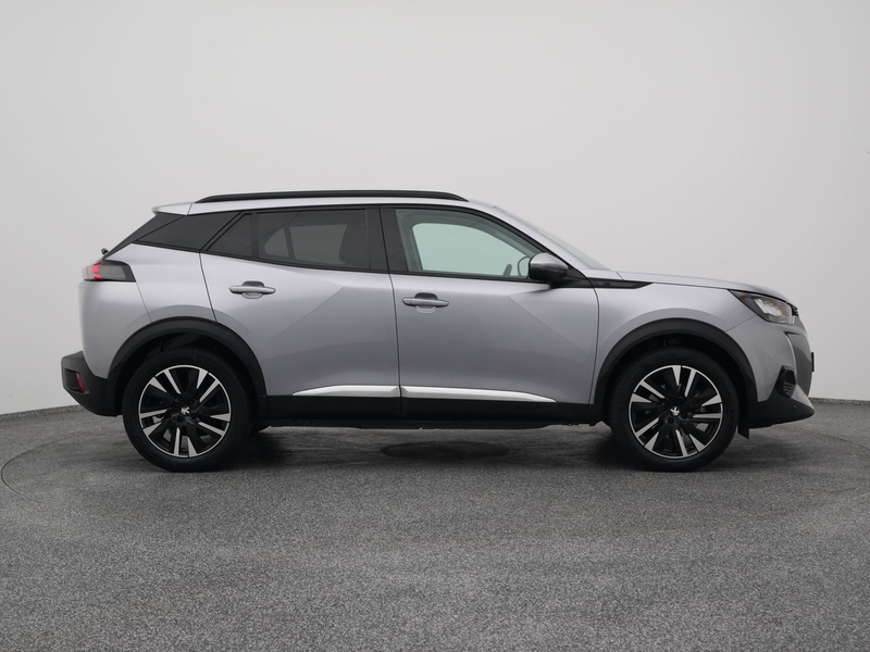 Peugeot e-2008 EV Allure 50 kWh | CAMERA | CARPLAY | STOELVERWARM — photo 15