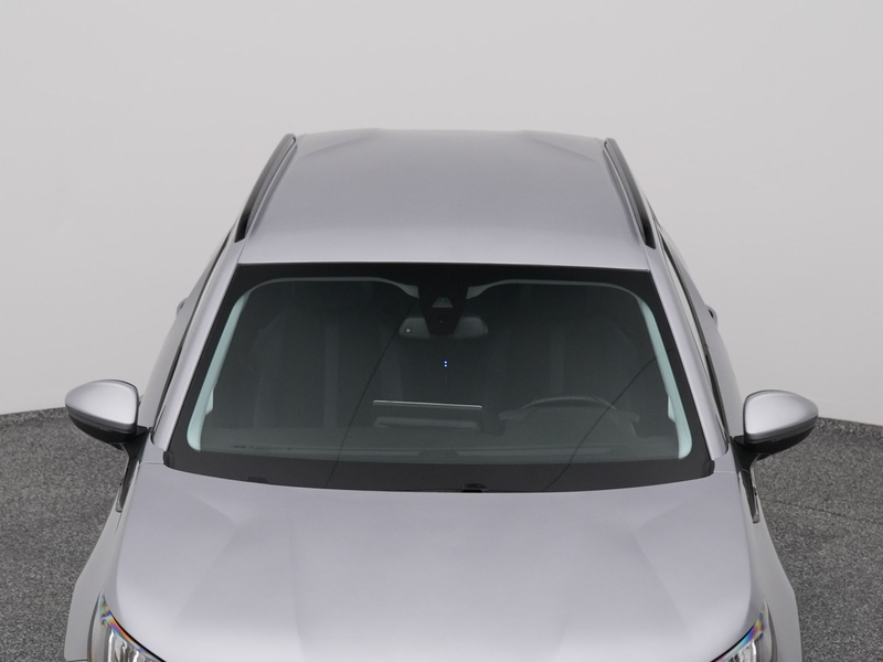Peugeot e-2008 EV Allure 50 kWh | CAMERA | CARPLAY | STOELVERWARM — photo 33