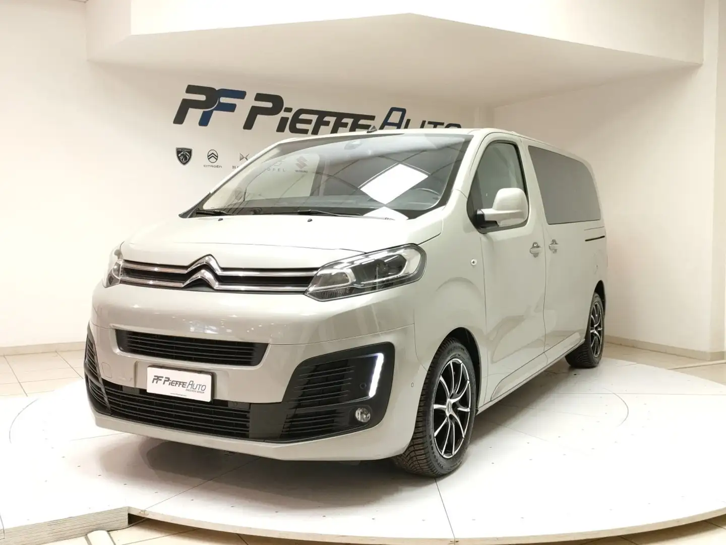 Citroen Spacetourer - SpaceTourer BlueHDi 180 S&S EAT6 M Shine Beige - 1