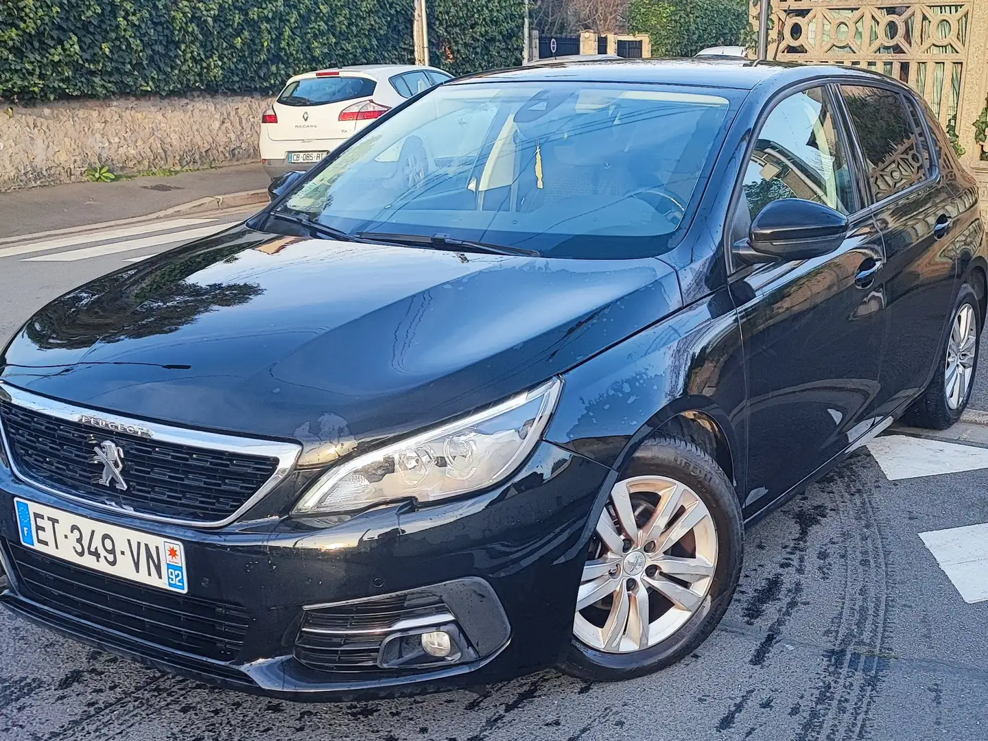 Peugeot 308 1.6 BlueHDi 120ch S Schwarz - 1