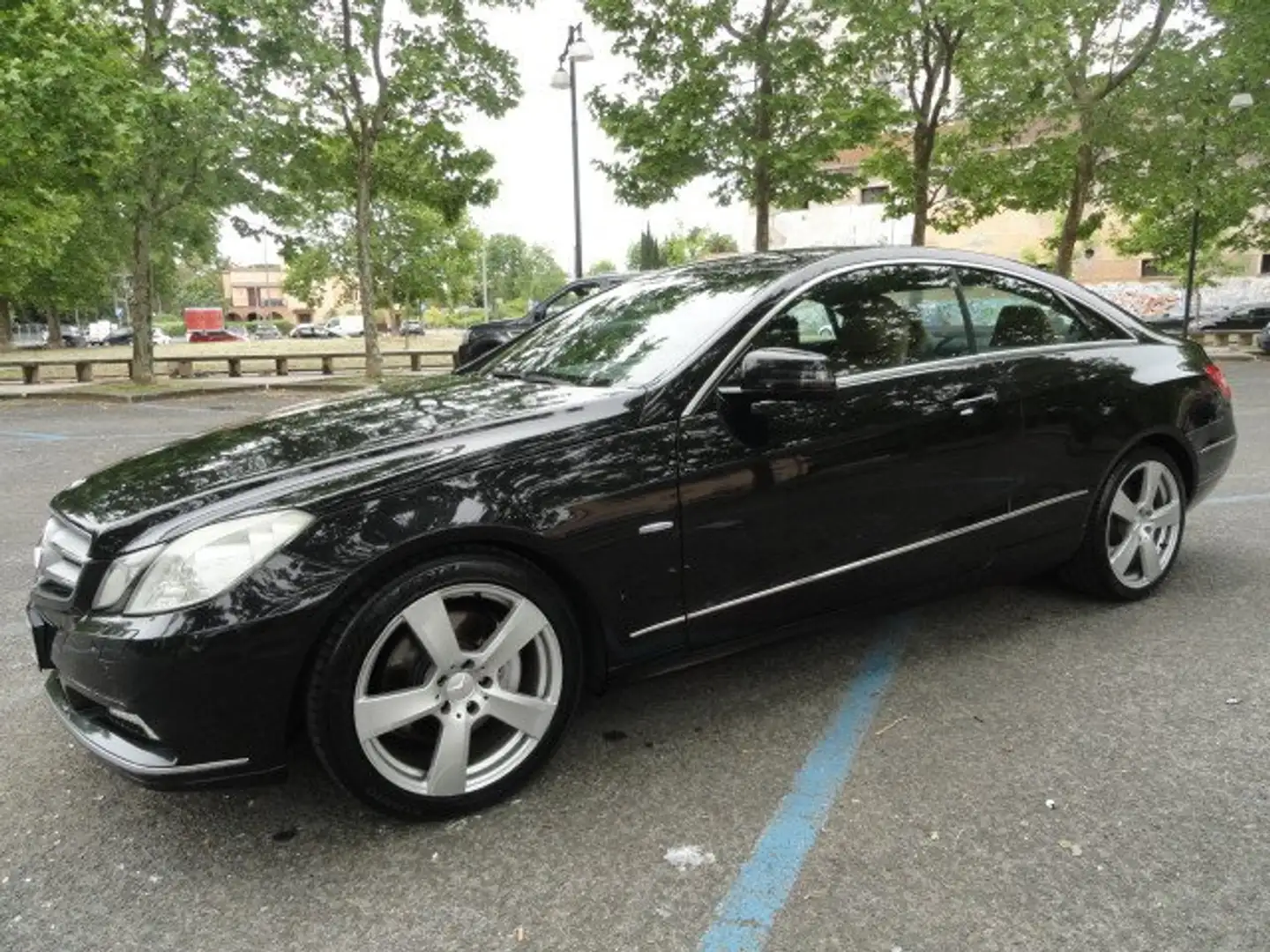 Mercedes-Benz E 250 E Coupe 250 cdi be Avantgarde Nero - 1