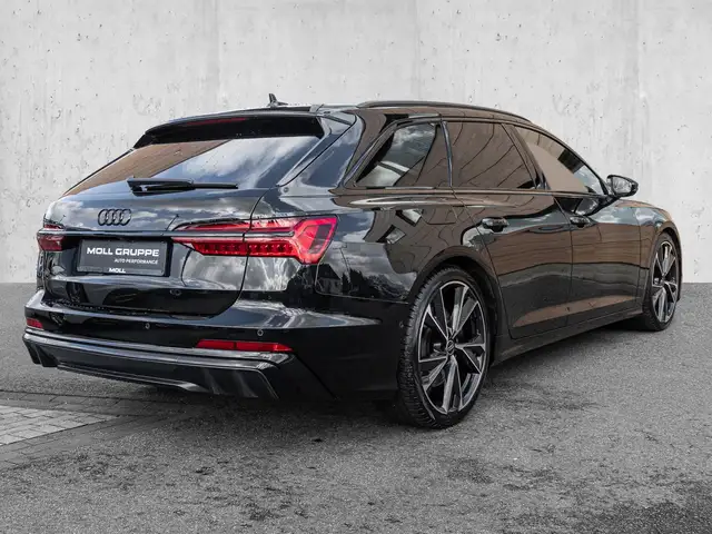 Audi S6 view 4