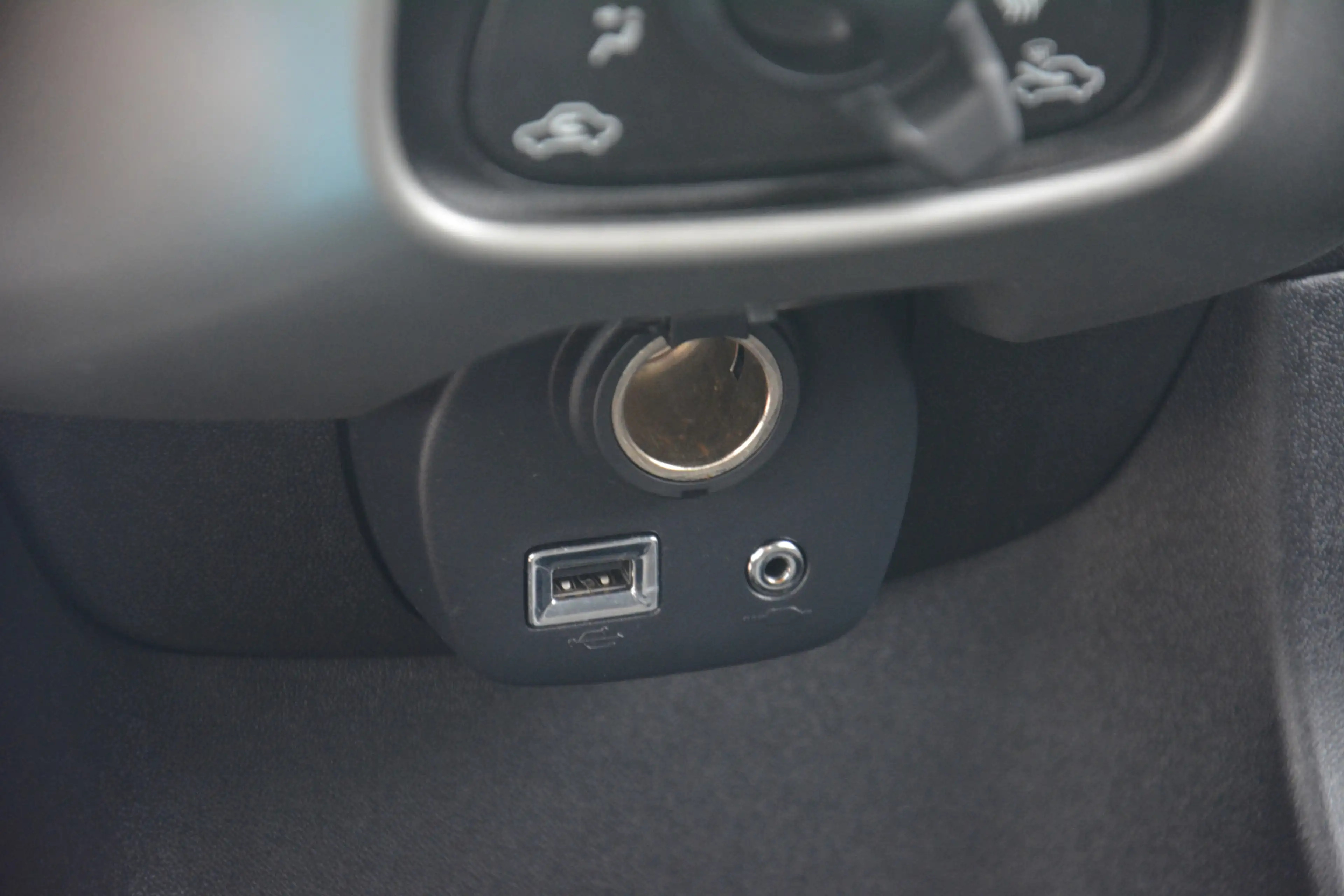 Peugeot 108 1.0 e-VTi Active | Airco | Elek.ramen | 5drs. | NL — photo 12