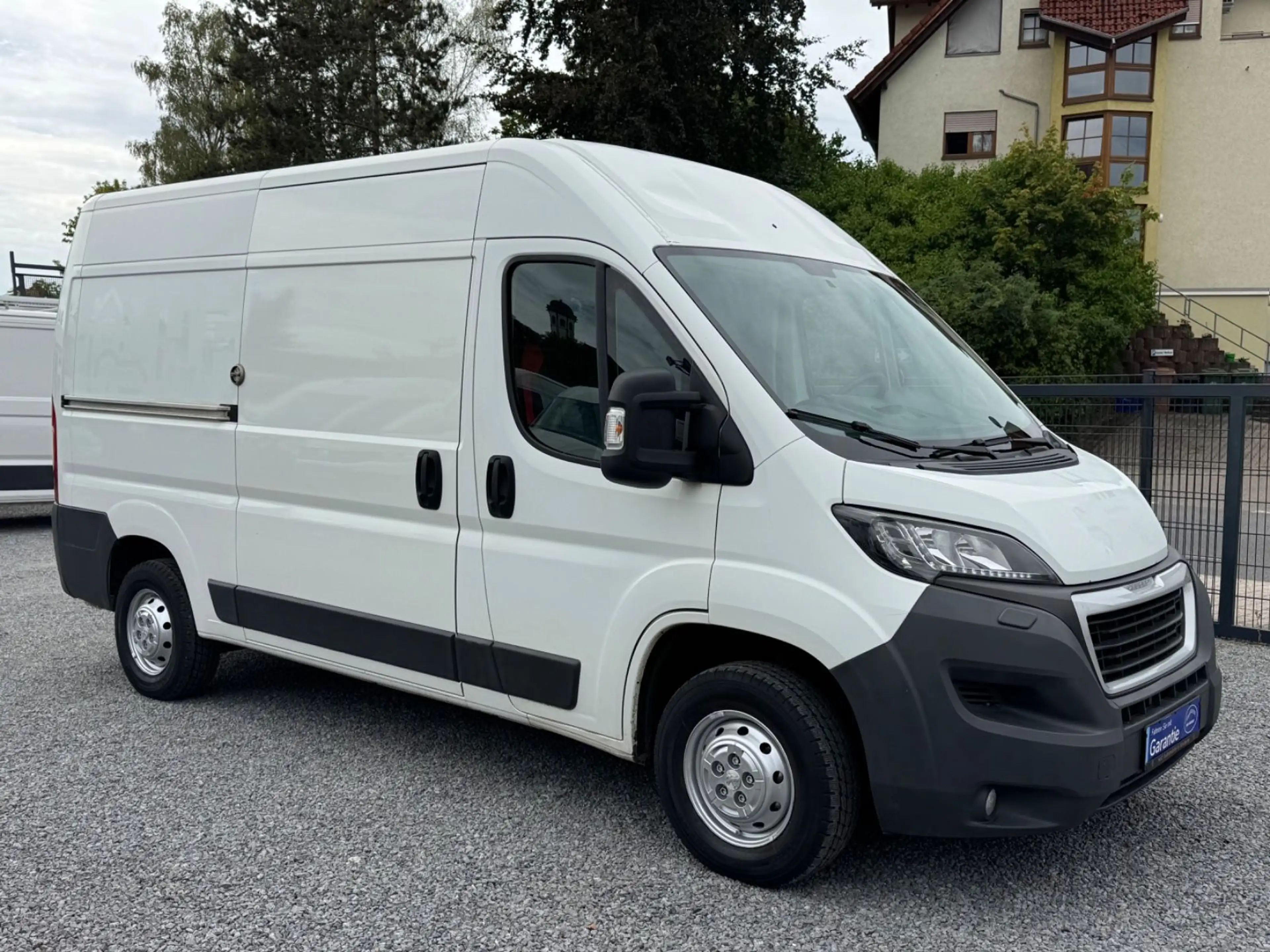 Peugeot Boxer BOXER KLIMA KAMERA AHK TEMPOMAT STANDHEIZUNG LED