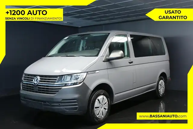Volkswagen T7 Caravelle 2.0 TDI 110CV PC Trendline - 9 POSTI
