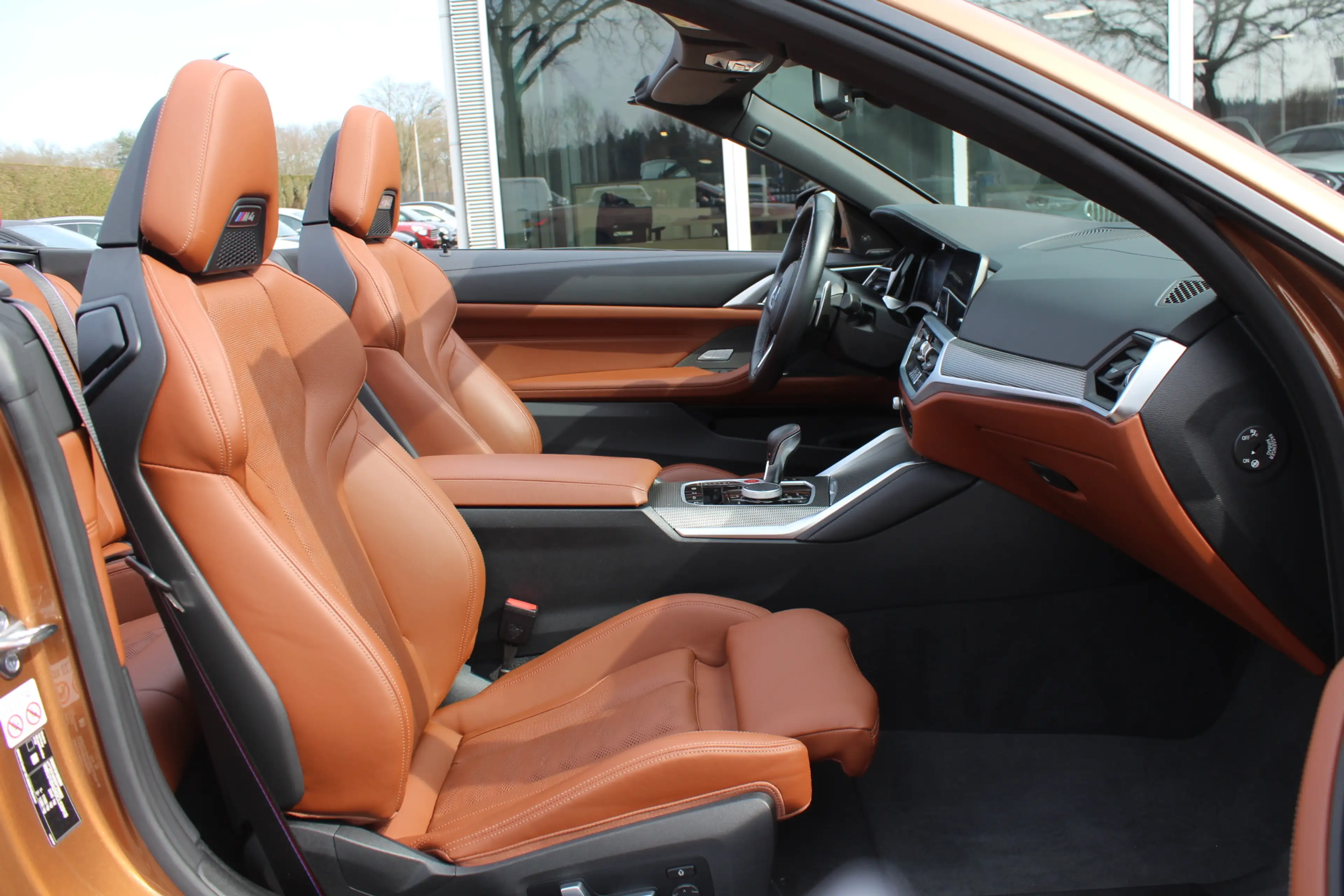 BMW M4 4-serie Cabrio xDrive Competition / Camera / Head- — photo 13