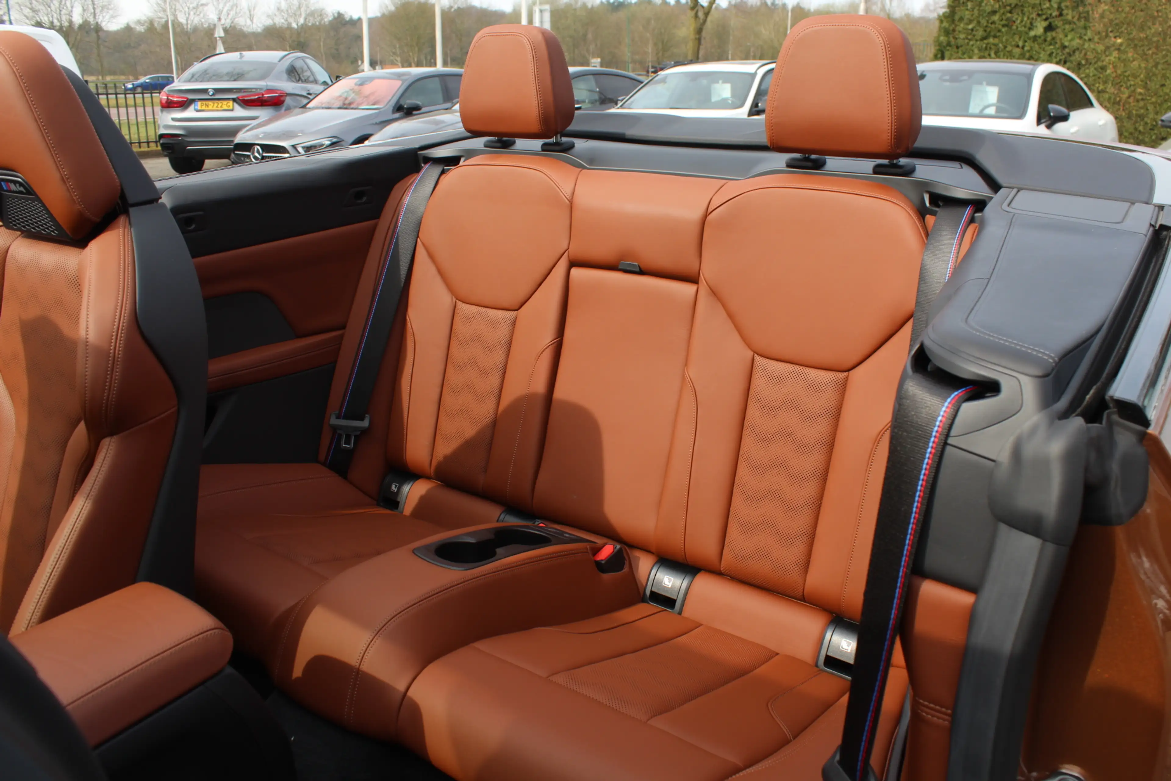 BMW M4 4-serie Cabrio xDrive Competition / Camera / Head- — photo 11