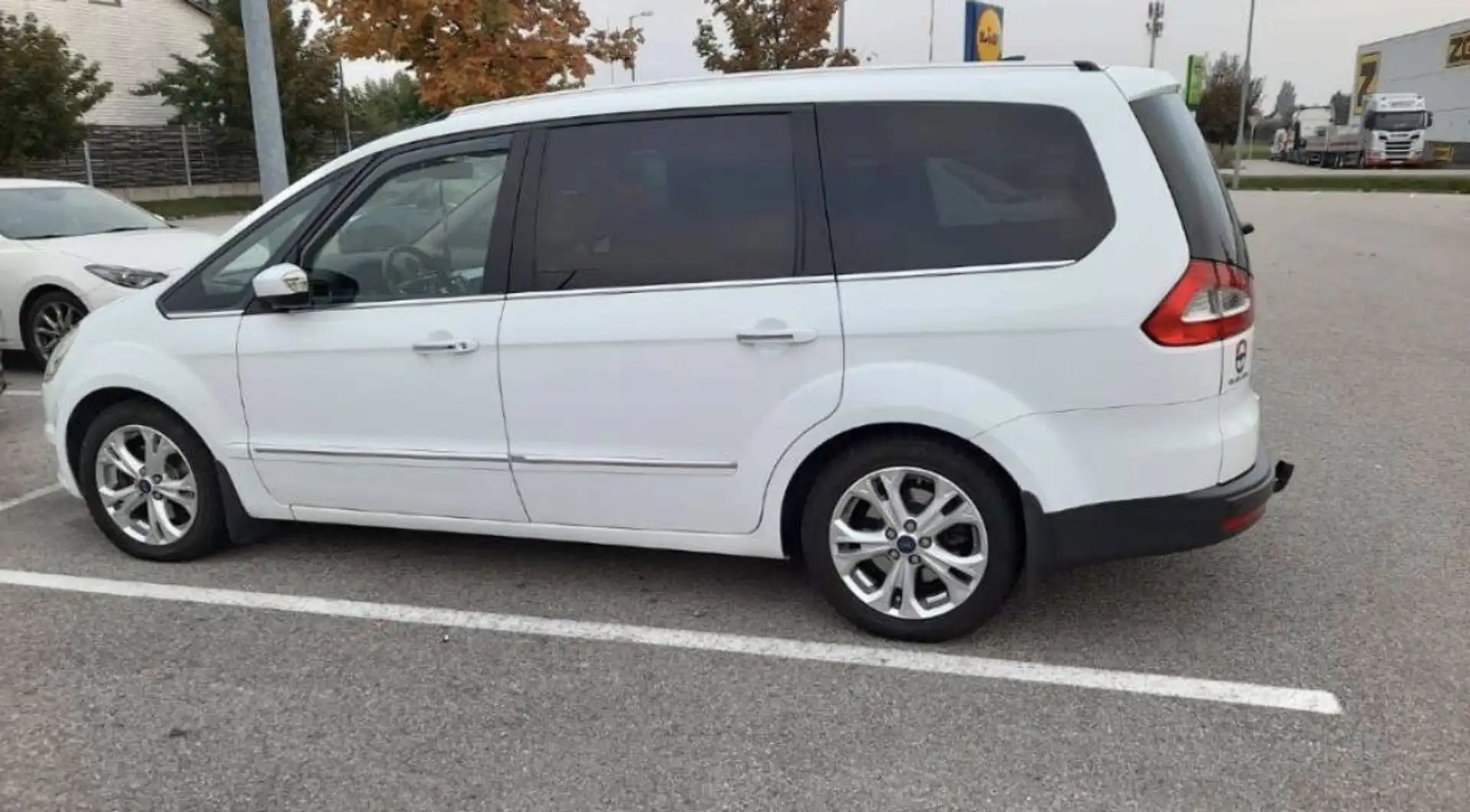 Ford Galaxy Titanium 2,0 TDCi DPF Aut. Weiß - 1