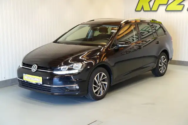 Volkswagen Golf view 11