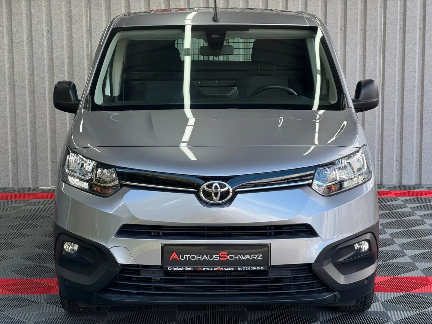 Toyota Proace City Comfort Aut. Led AHK PDC SHZ Tempo Grau - 2