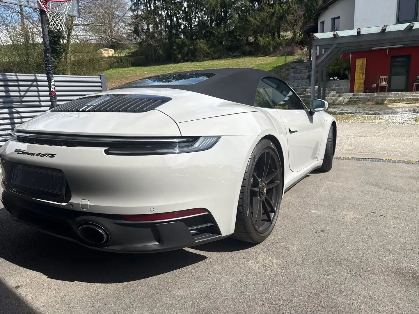 Porsche 992 911 Carrera 4 Cabrio GTS PDK - 2