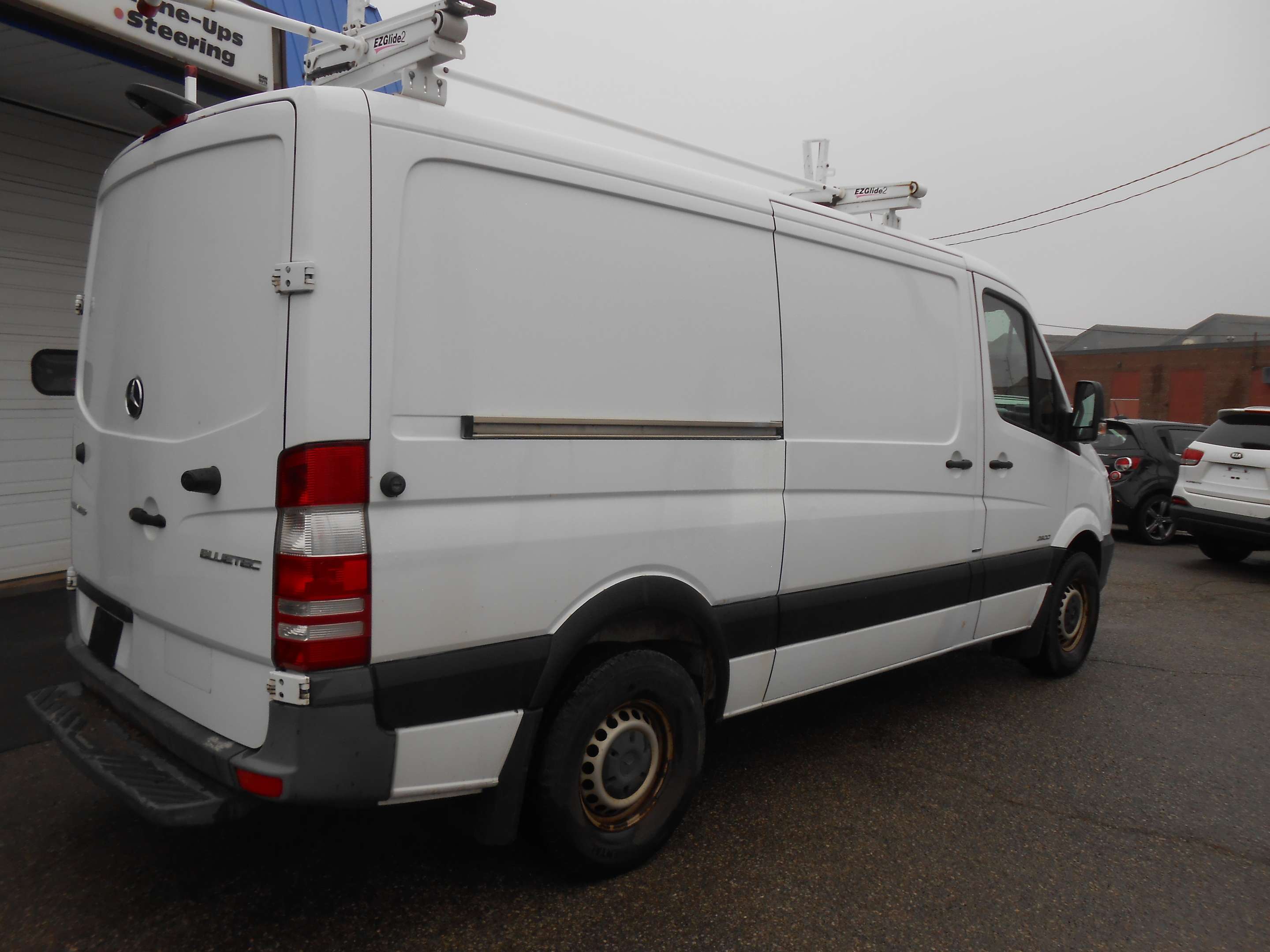 2016 Mercedes-Benz Sprinter 2500 Cargo Van