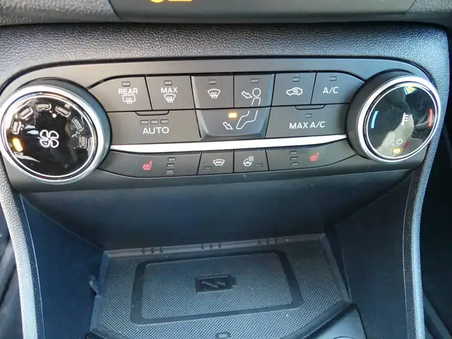 Ford Fiesta view 13
