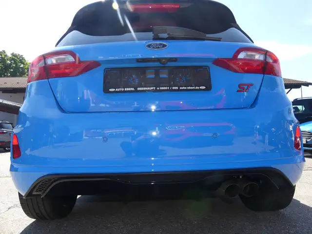 Ford Fiesta view 4
