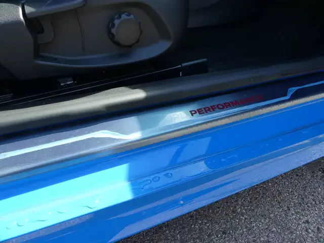 Ford Fiesta view 9