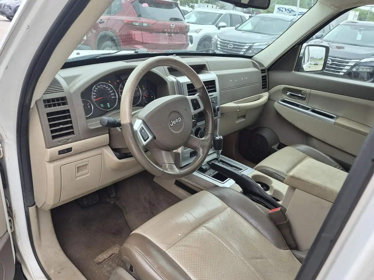 Jeep Liberty fotografie Jeep Liberty