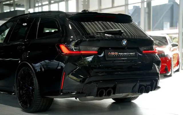 BMW M3 view 11