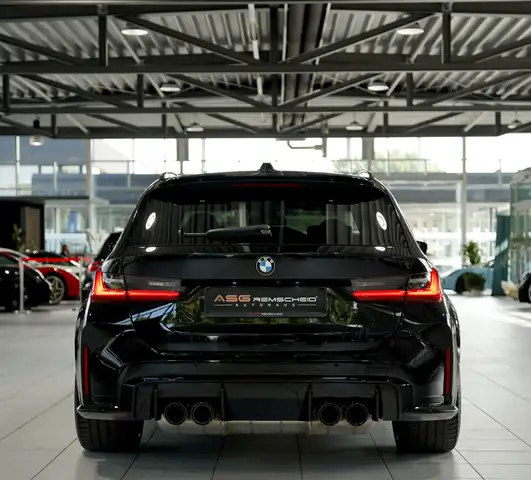 BMW M3 view 8