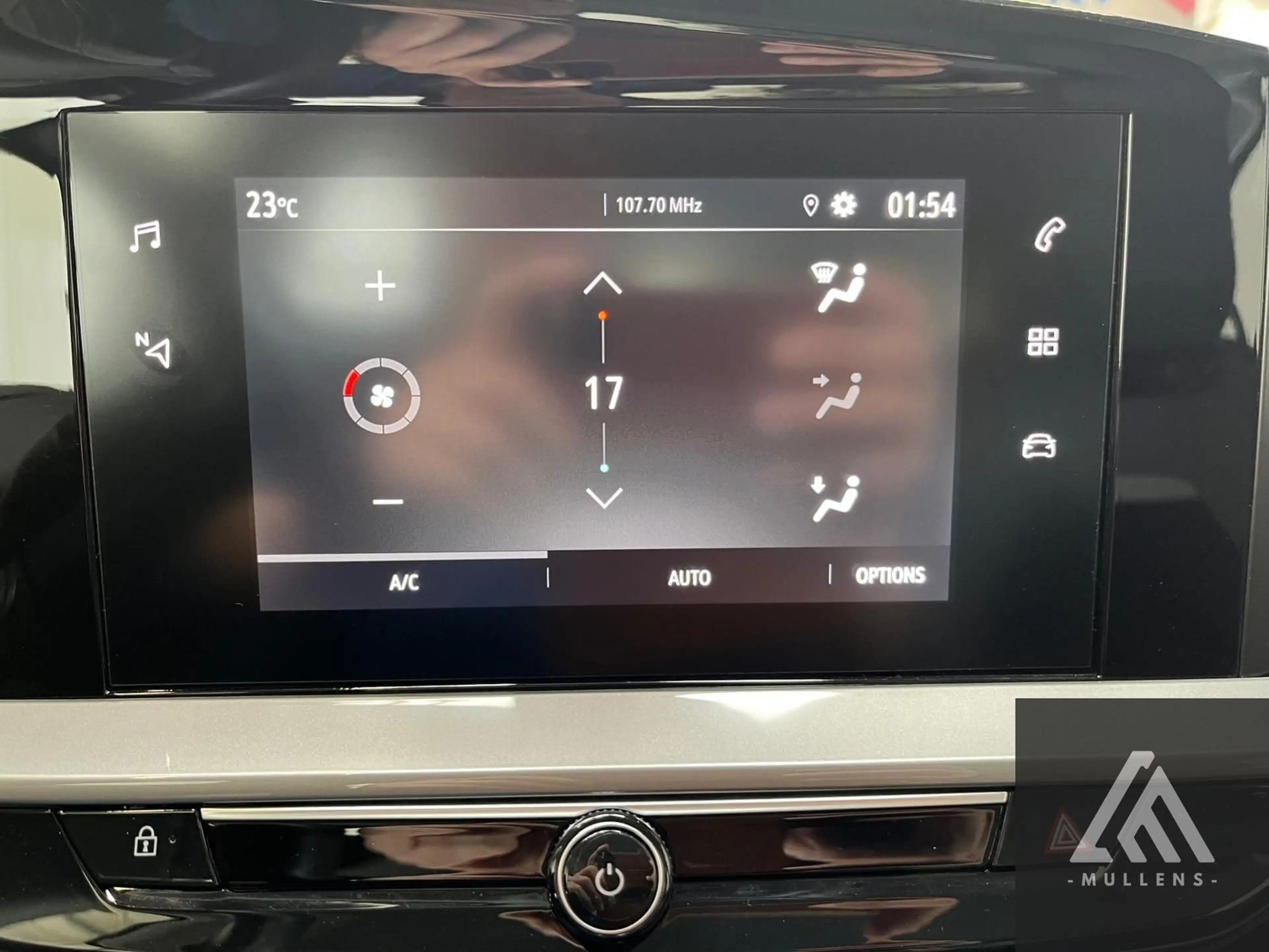 Opel Mokka-E 50KwH — photo 12