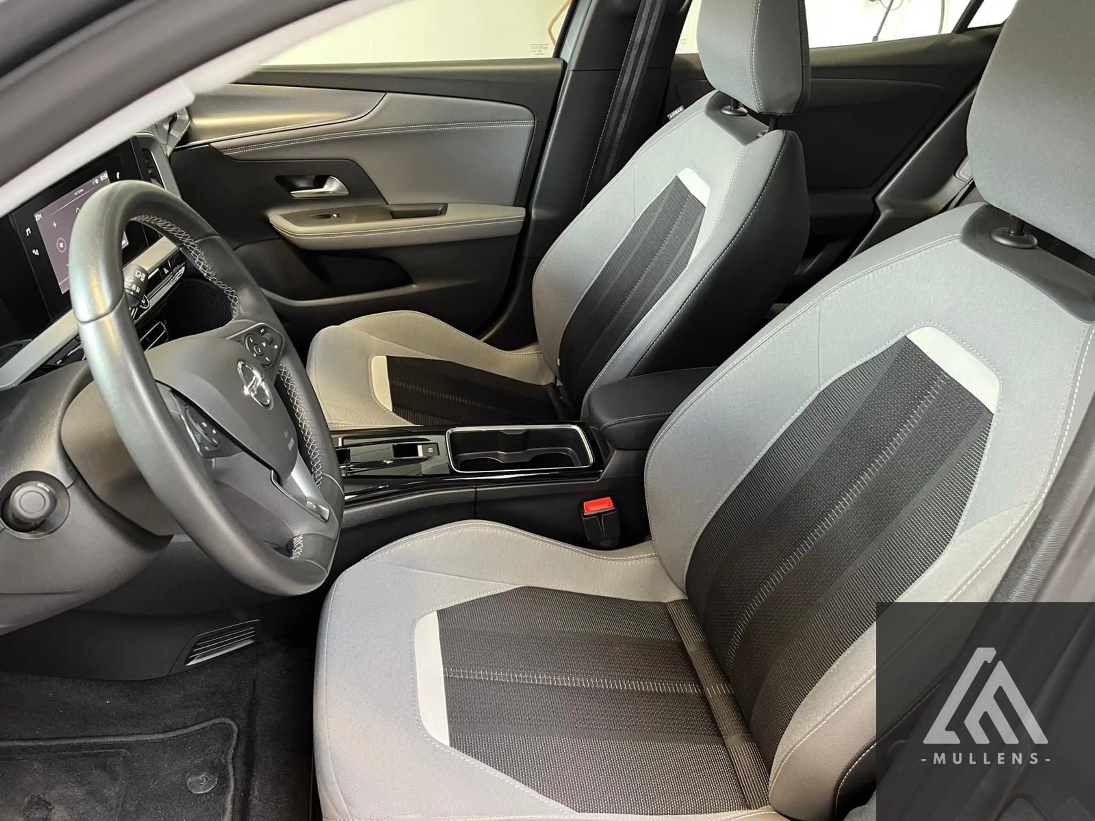 Opel Mokka-E 50KwH — photo 15