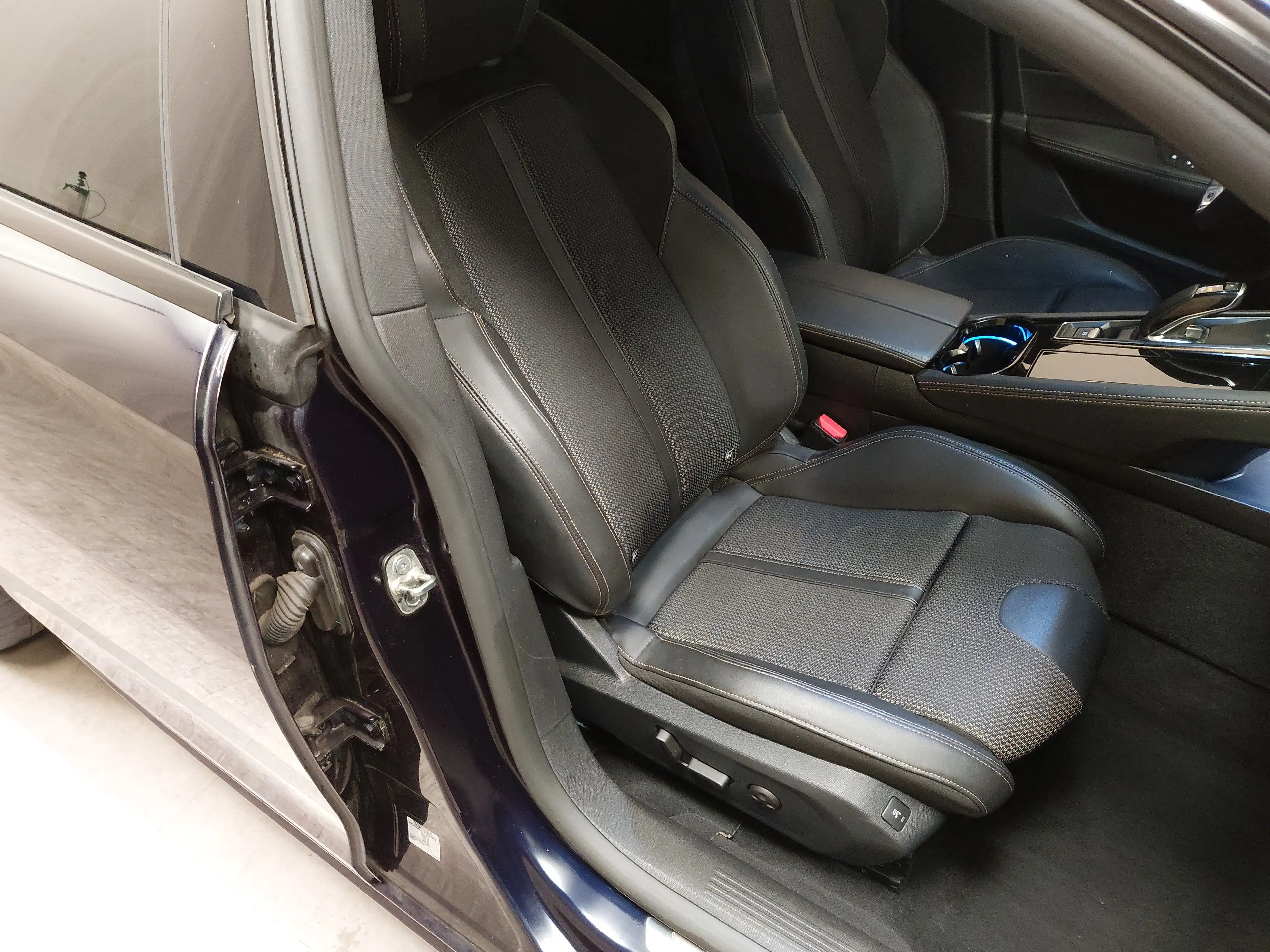 Peugeot 508 — photo 10