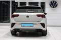 Volkswagen T-Roc 2.0TSI DSG 4M R-Line AHK Pano Leder Beats Matrix Grau - thumbnail 4