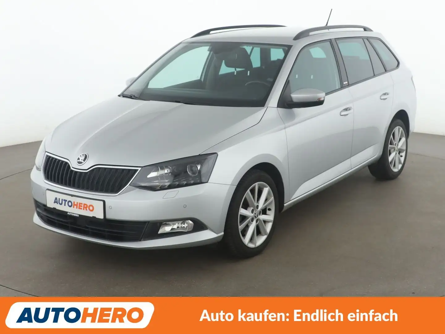 Skoda Fabia 1.2 TSI Joy Aut.*TEMPO*PDC*SHZ*KLIMA*GARANTIE* Gris - 1