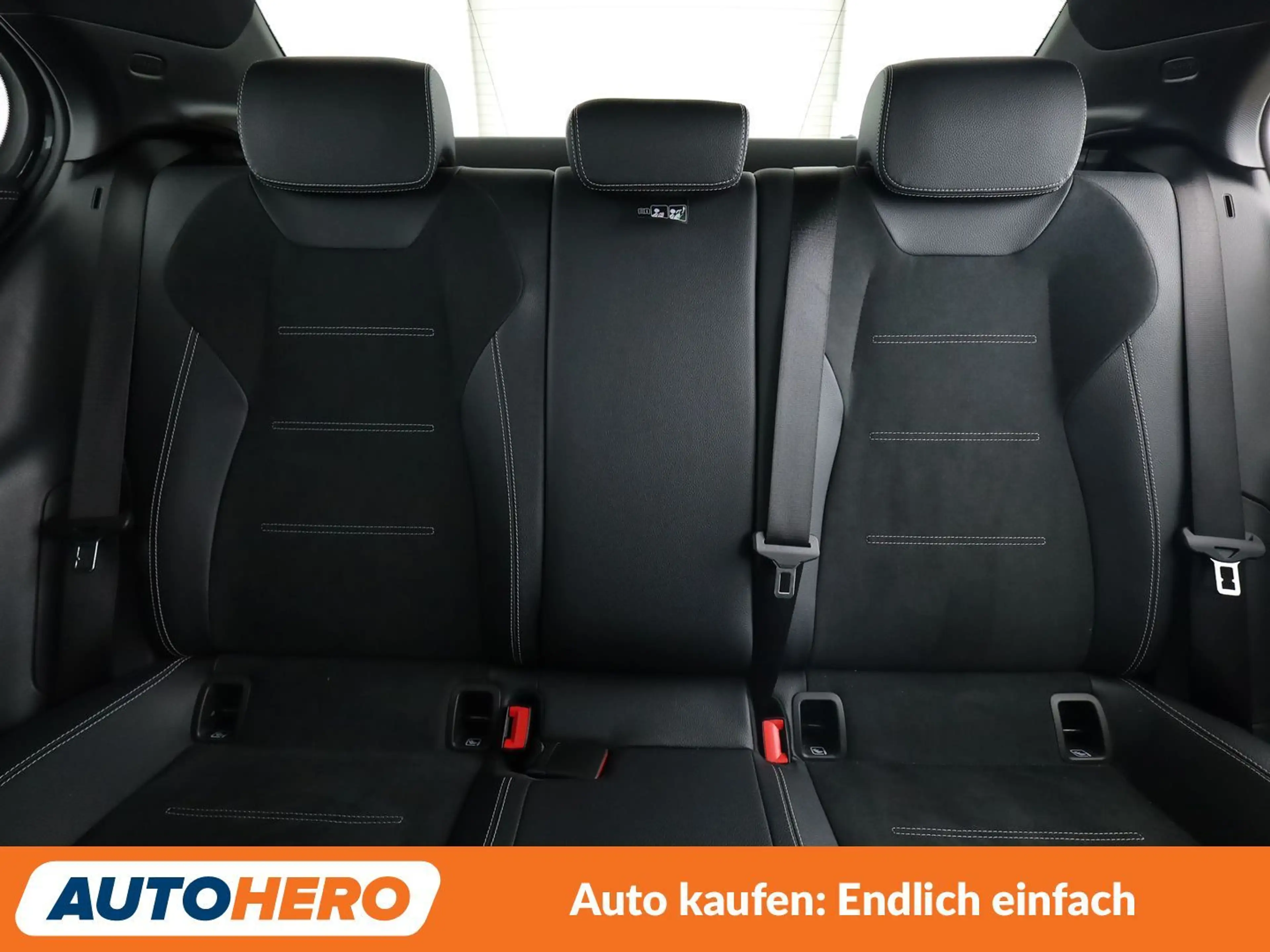 Mercedes-Benz A 200 A 200 Edition 2021 AMG Line Aut.*NAVI*CAM* — photo 15