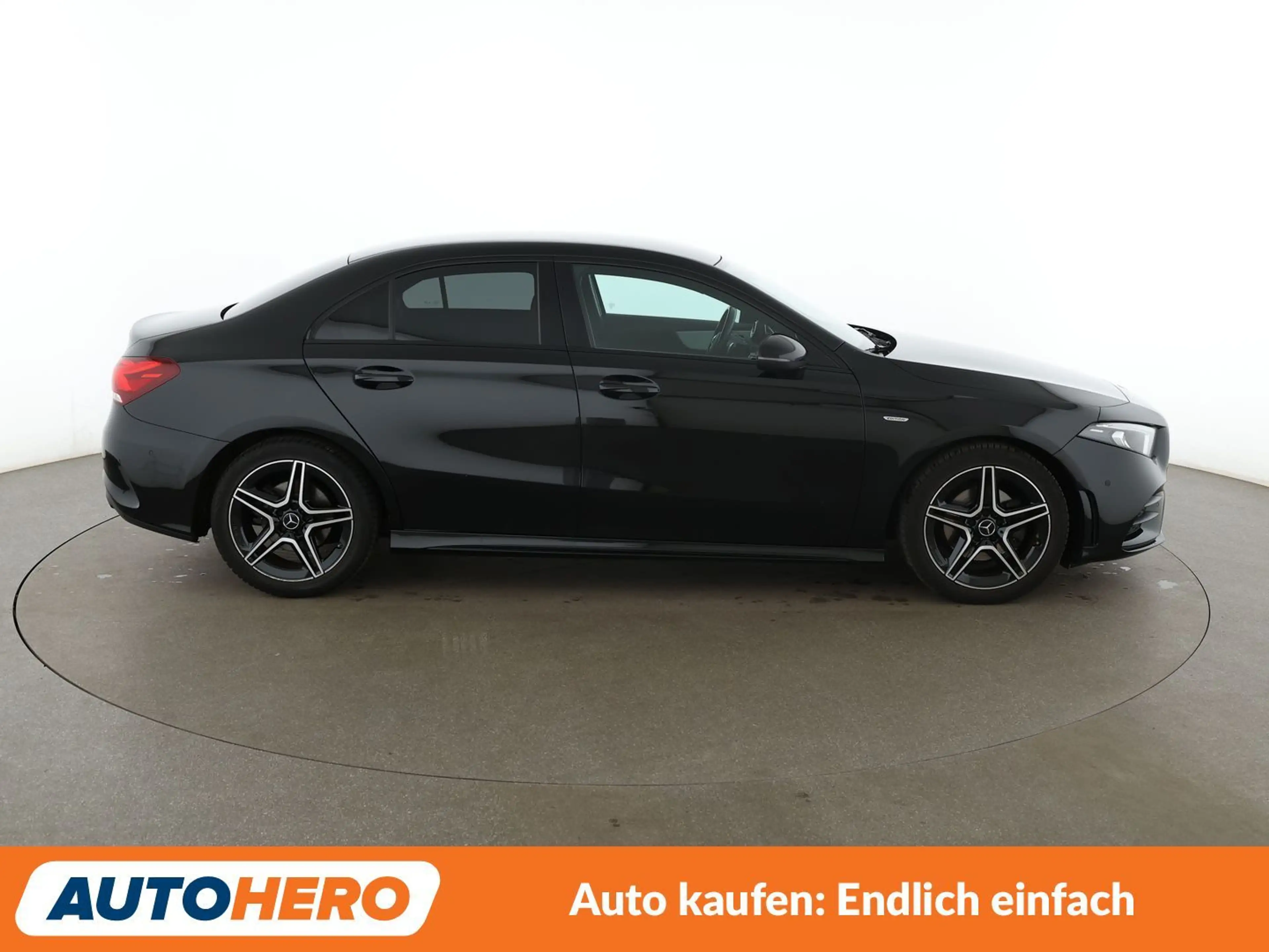 Mercedes-Benz A 200 A 200 Edition 2021 AMG Line Aut.*NAVI*CAM* — photo 7