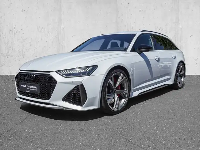 Audi RS6 view 2