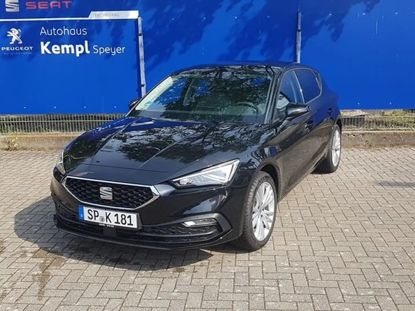 SEAT Leon 1.0 eTSI OPF DSG Style Edition Negro - 1