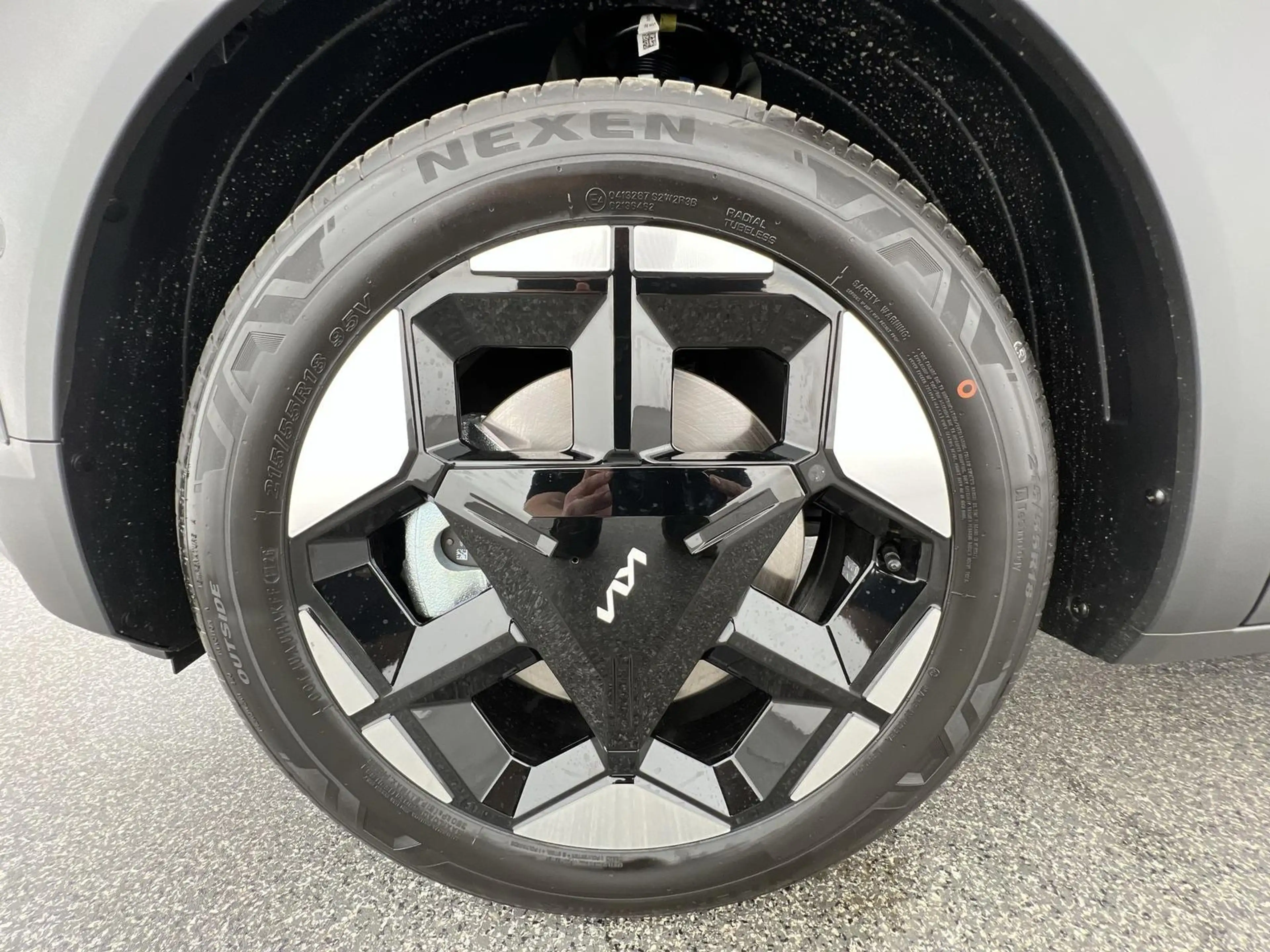 Kia Seltos SPIRIT 1.6T*NAVI*360°K*SHZ*uvm — photo 6