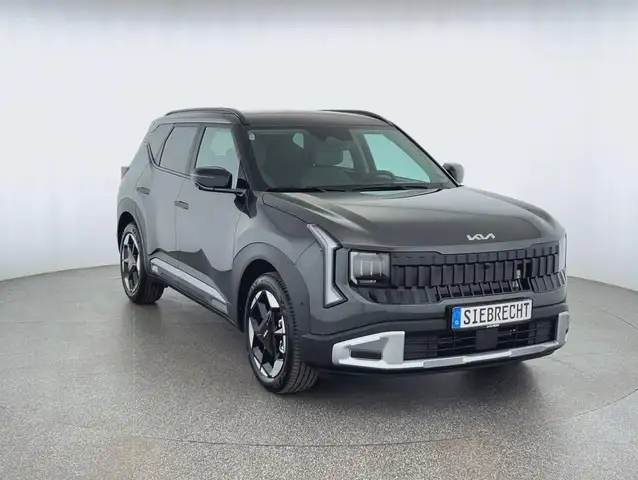Kia Seltos view 3