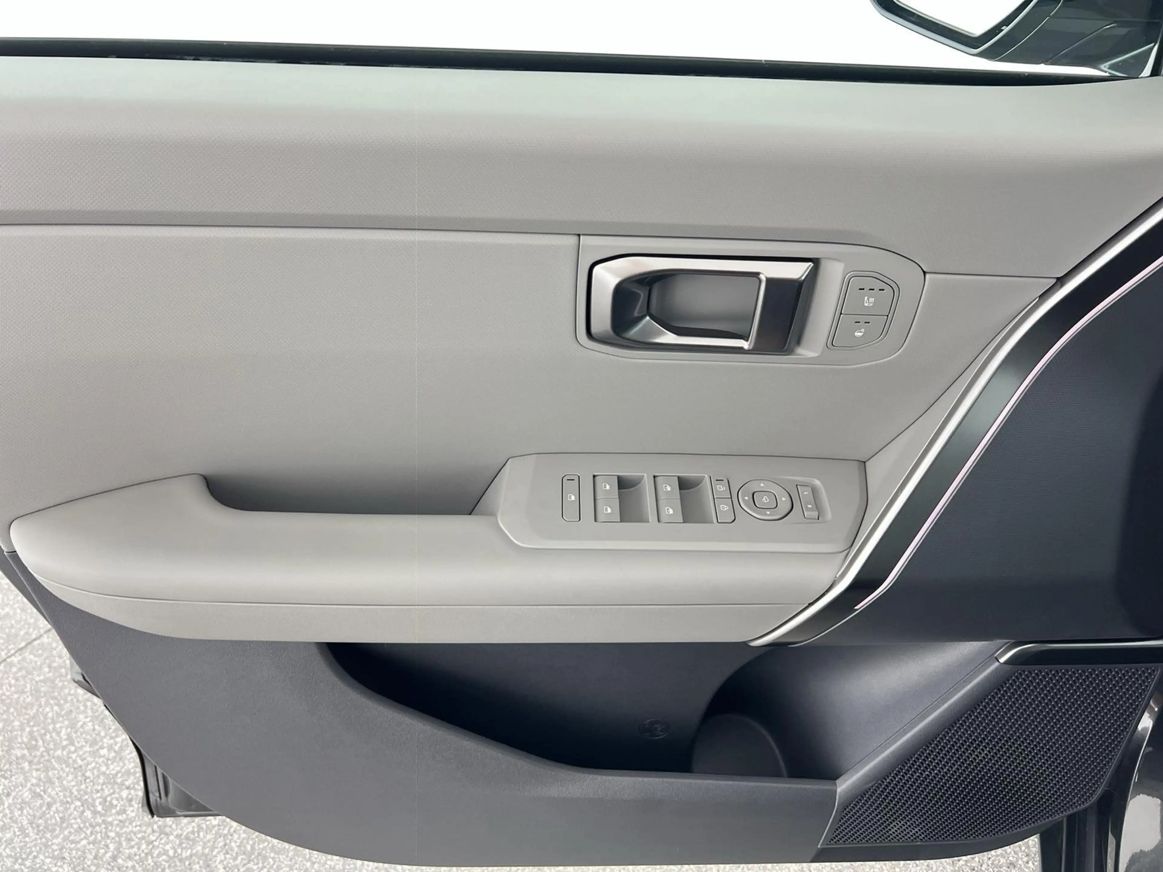 Kia Seltos SPIRIT 1.6T*NAVI*360°K*SHZ*uvm — photo 10