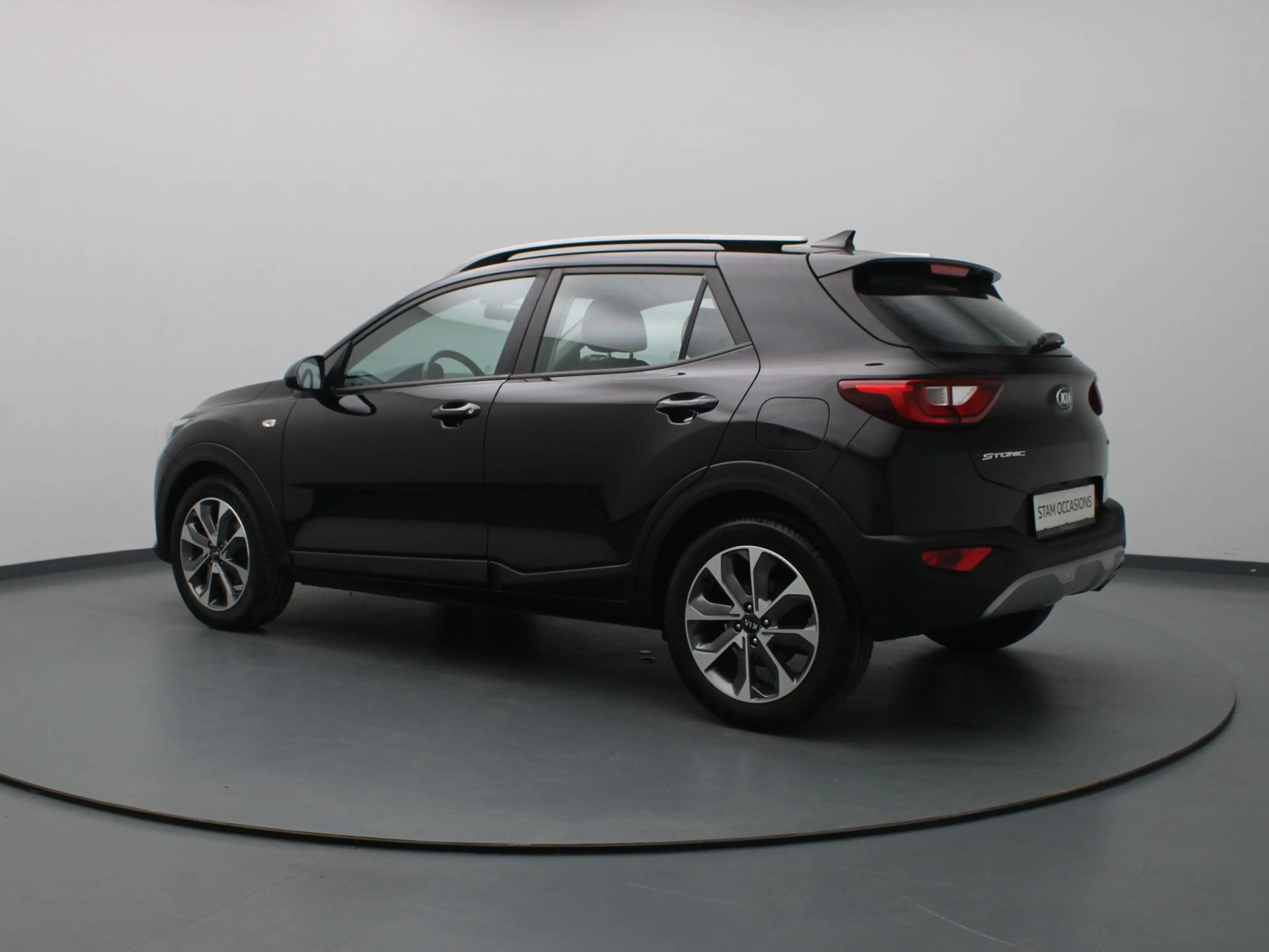 Kia Stonic 100pk T-GDi DynamicLine Apple Carplay/Android Auto — photo 2