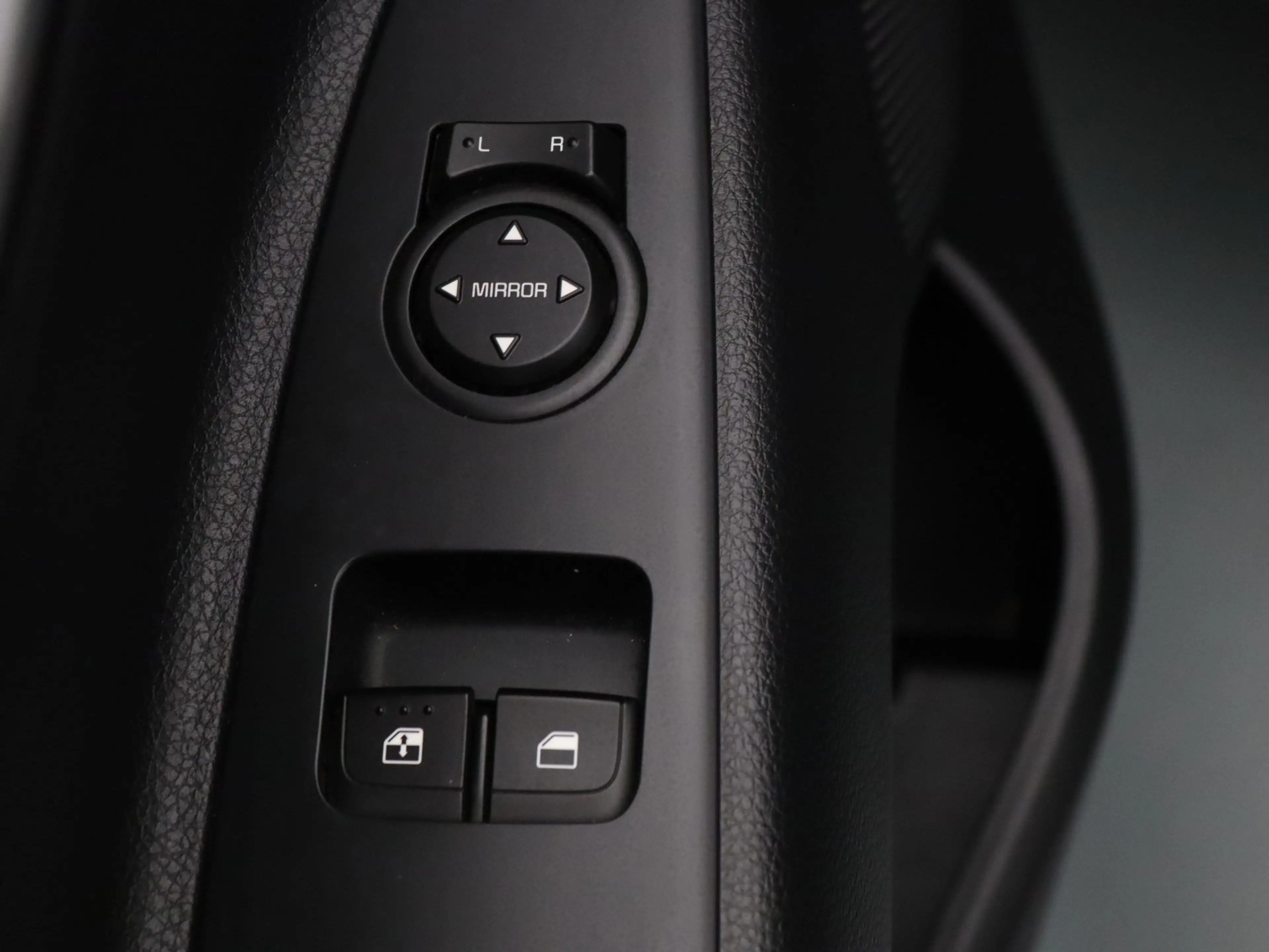 Kia Stonic 100pk T-GDi DynamicLine Apple Carplay/Android Auto — photo 20