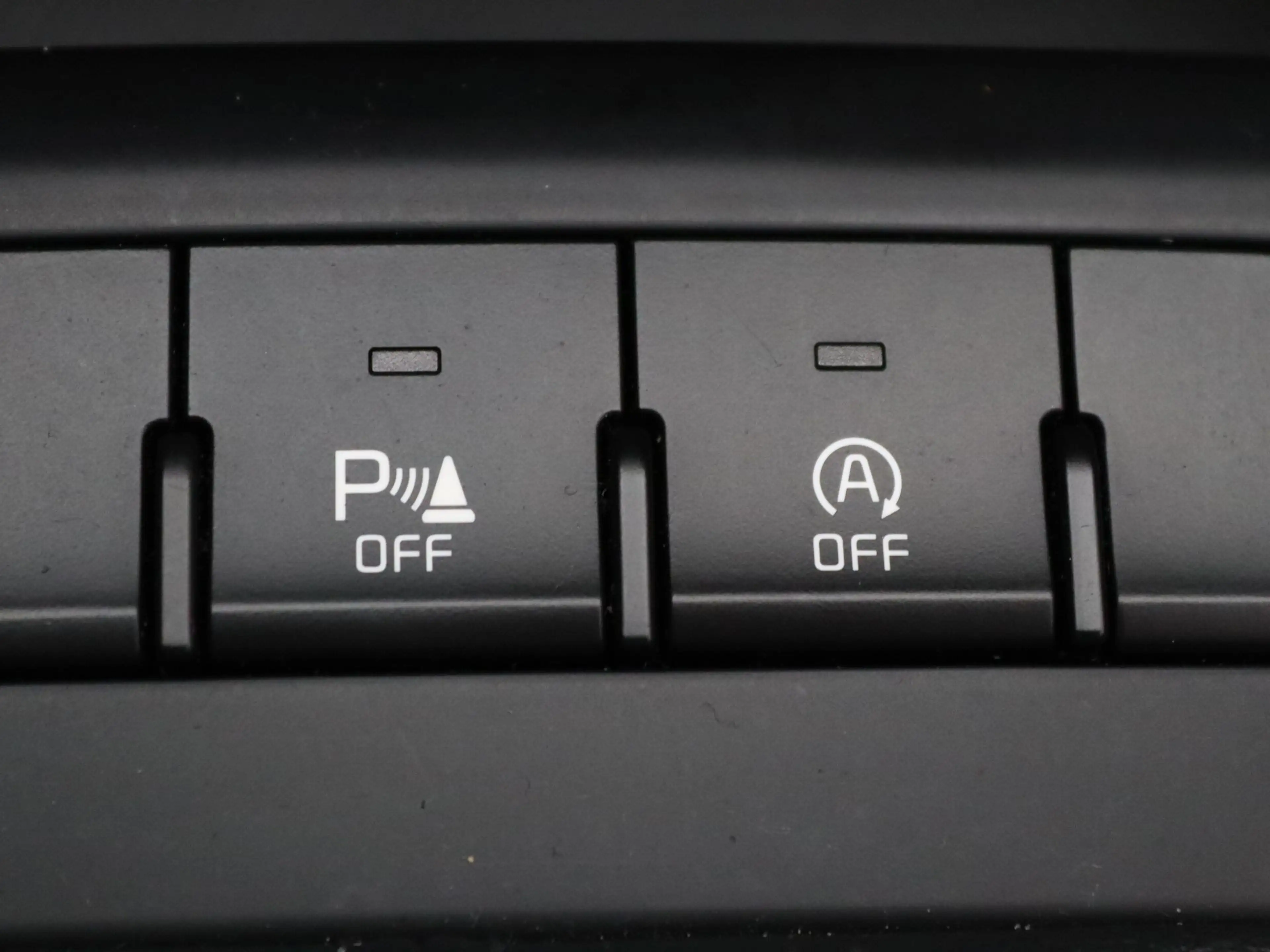 Kia Stonic 100pk T-GDi DynamicLine Apple Carplay/Android Auto — photo 17