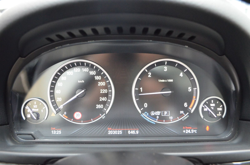 BMW 535 d xDrive Autom.~Leder~Navi~Xenon~Pano~AHK — photo 12