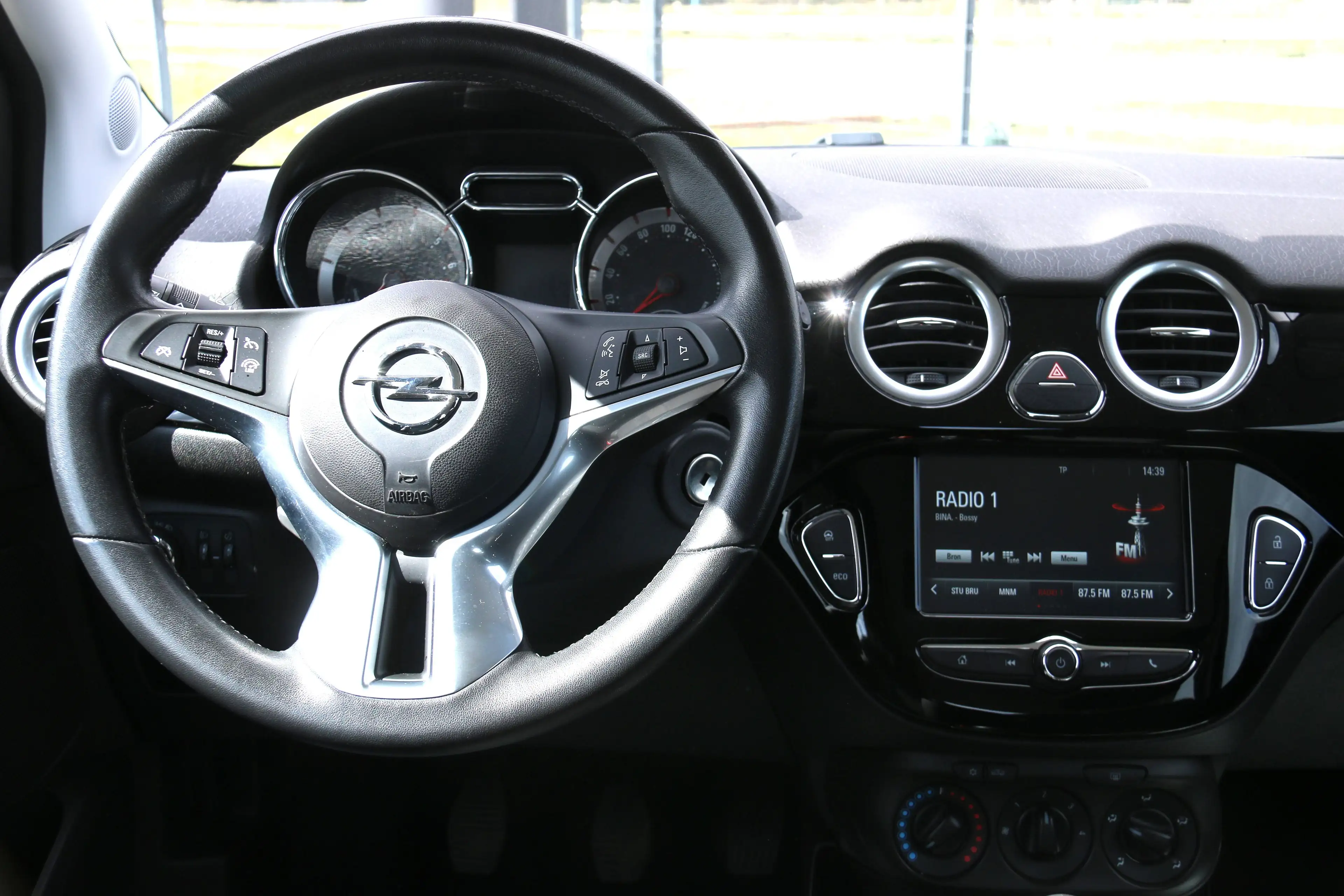 Opel Adam Opel Adam 1.4i Jam Start/Stop Alu, Airco, ......... — photo 15