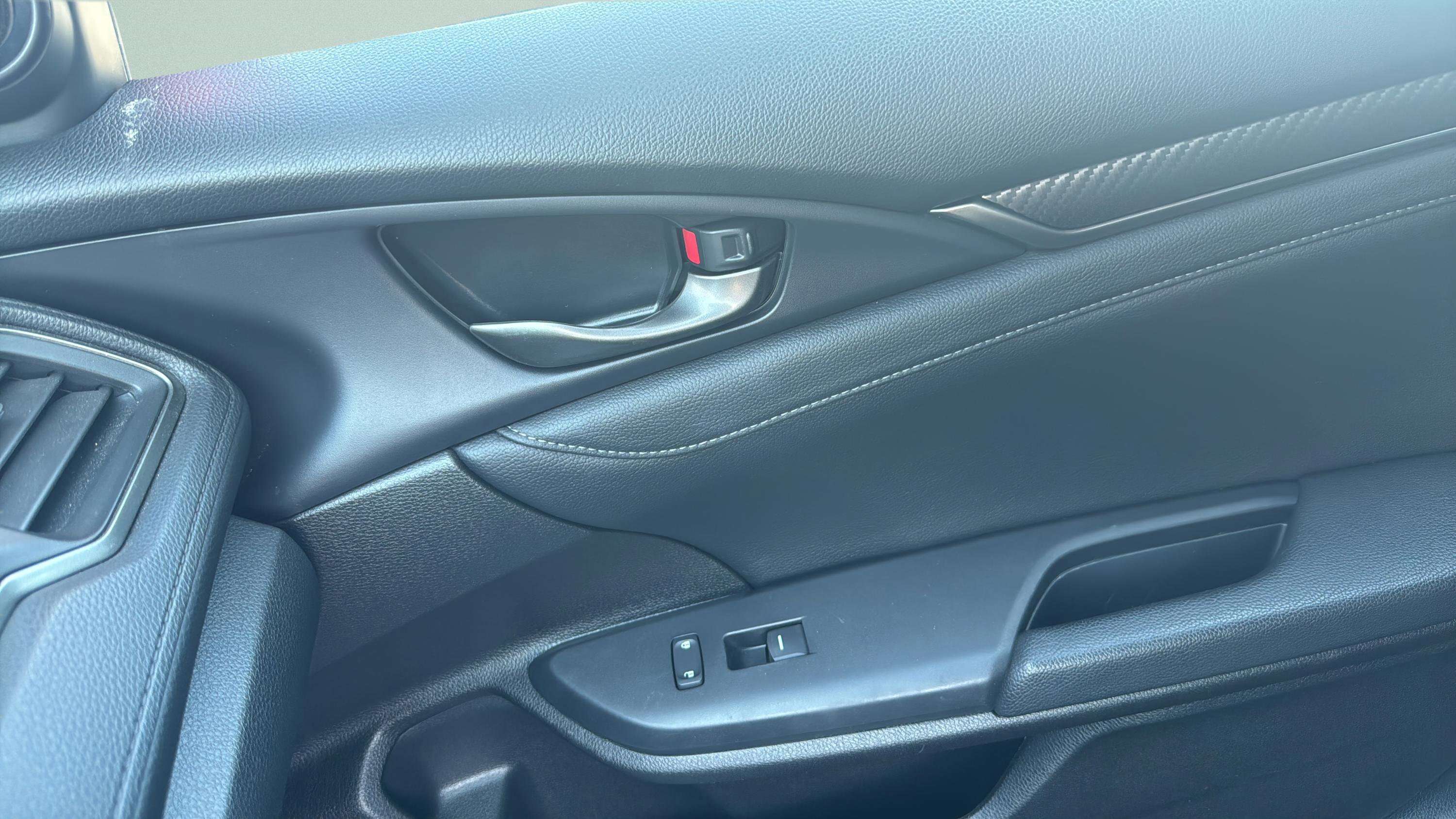 2017 Honda Civic Sport Touring thumb 10